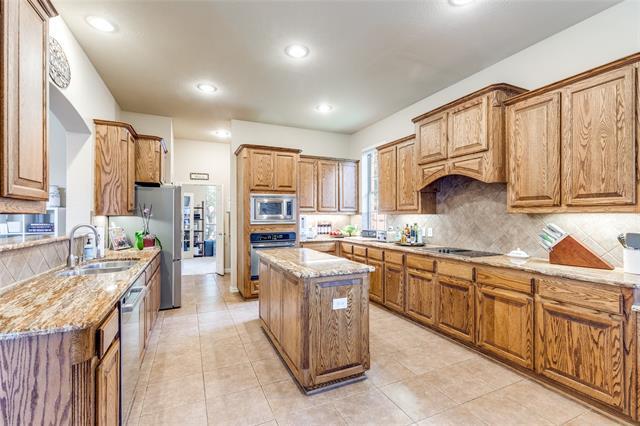 Building Photo - 11091 Apple Valley Dr