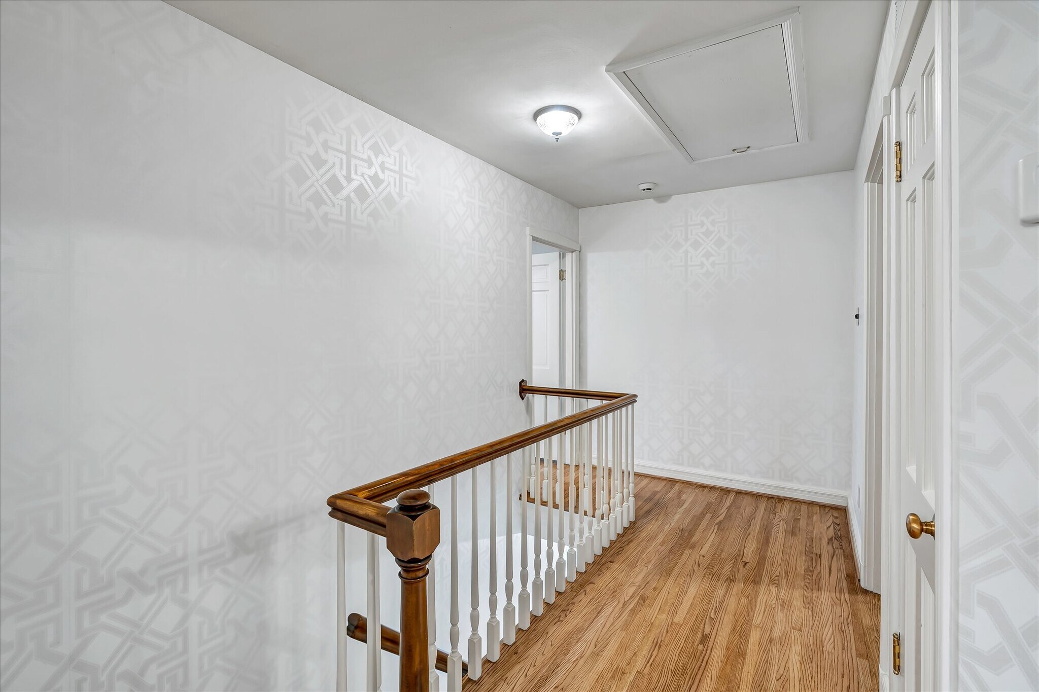 Building Photo - 15 Brazillian Ct