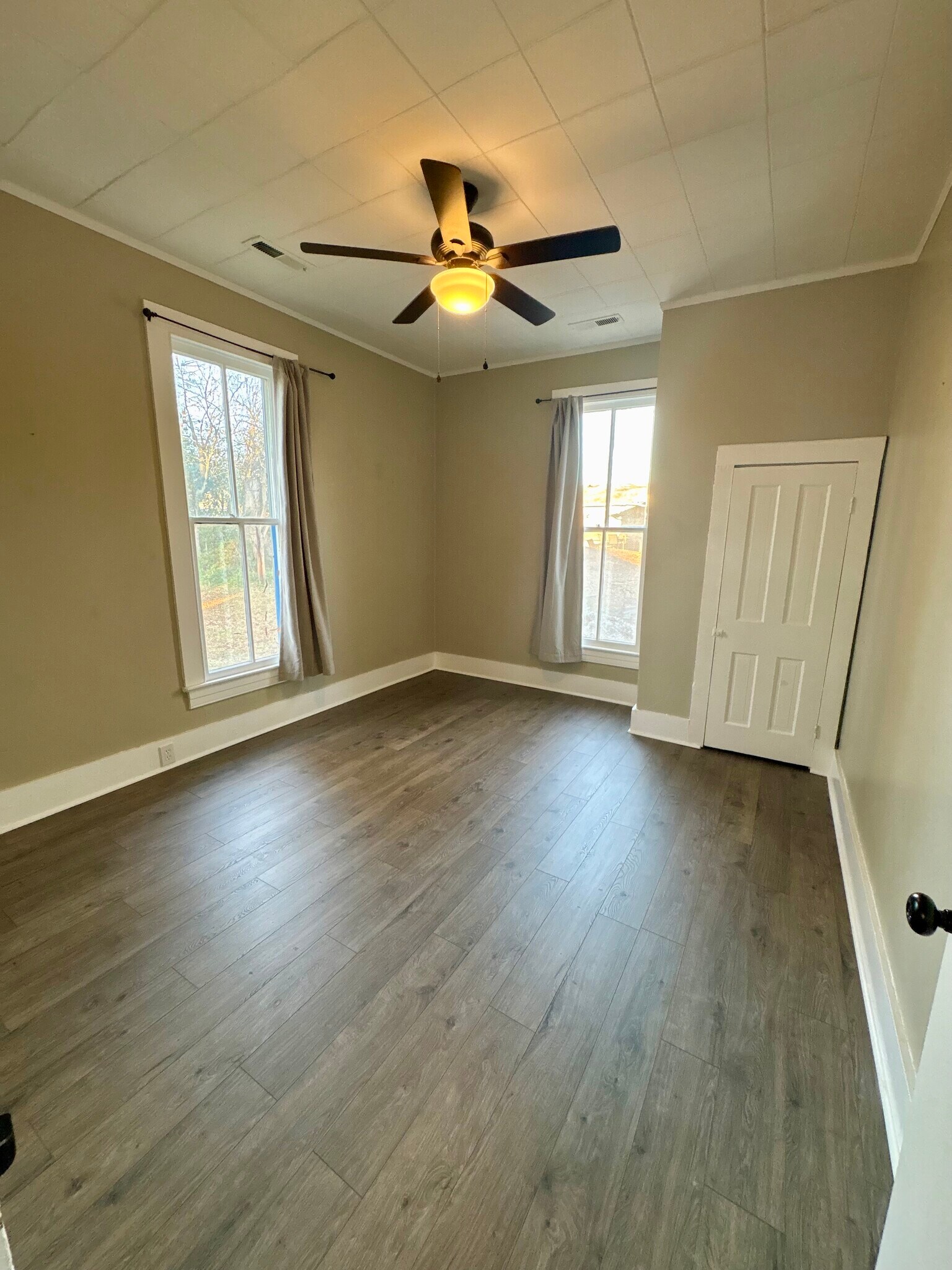 Bedroom 1 - 517 Malone Cir