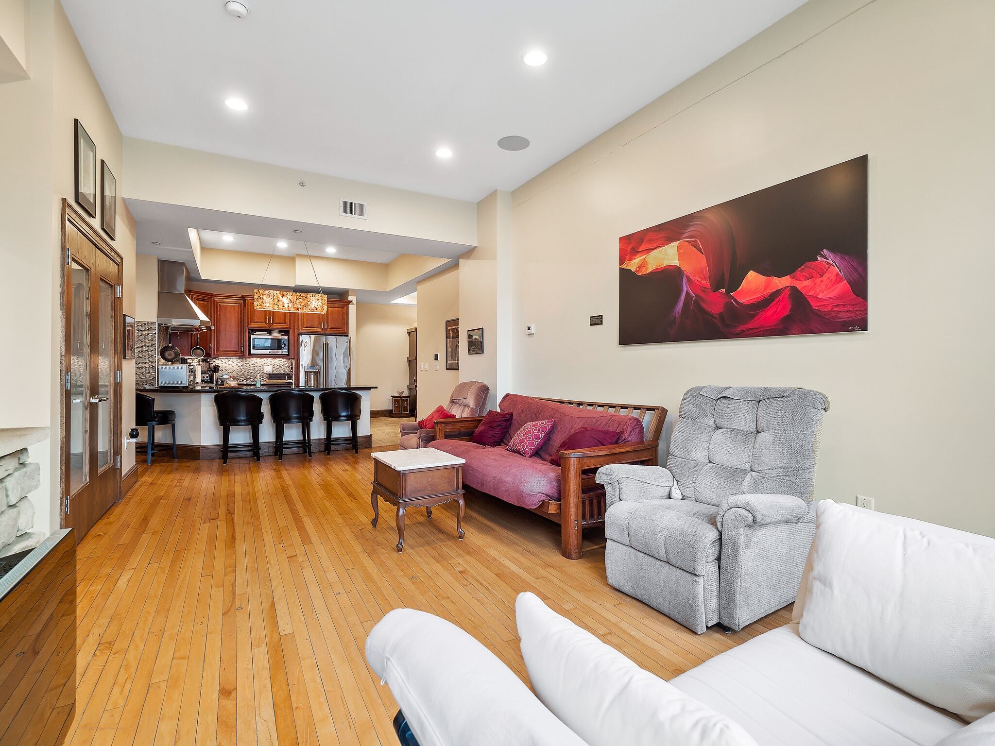 Building Photo - 140 Public Sq