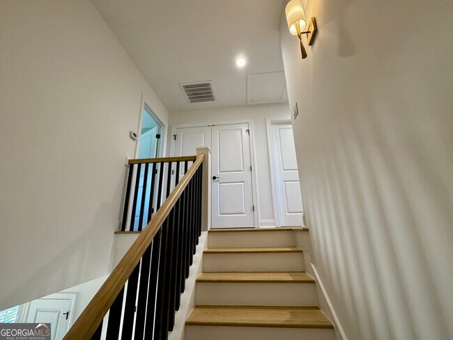 Building Photo - 314 Campbell Pkwy