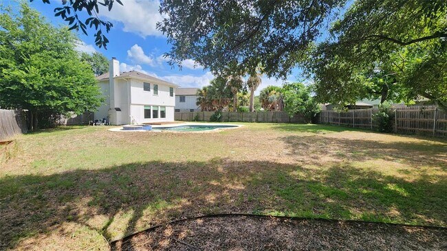 Building Photo - 8404 Tetbury Cove
