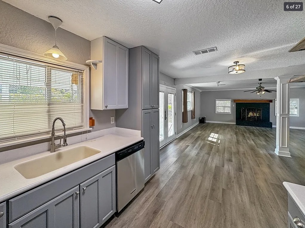 Building Photo - 1612 Vada Rd