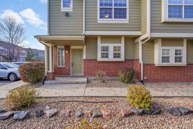 Building Photo - $1,675.00 - 2 Bedrooms, 2.5 Bathrooms, Townhouse in Thornton with Cozy Fireplace!