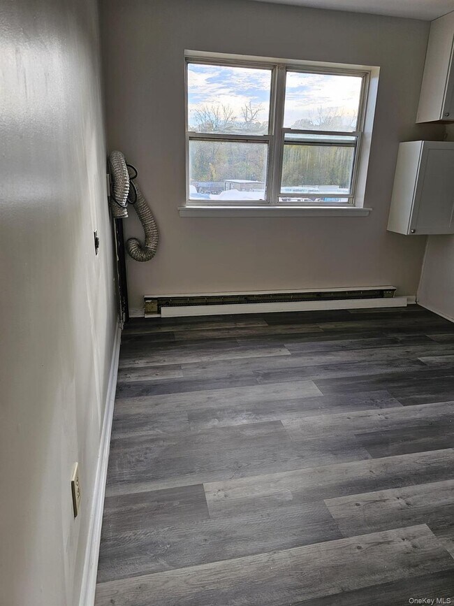 Building Photo - 109 Caesars Ln