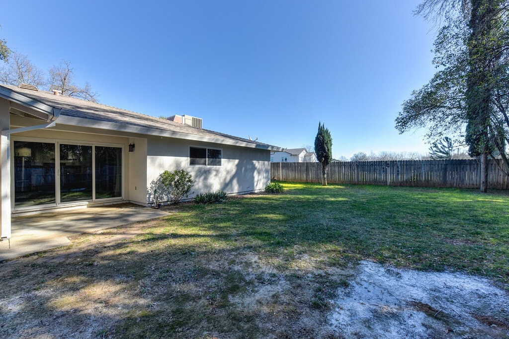 Building Photo - 9626 Knickers Ct