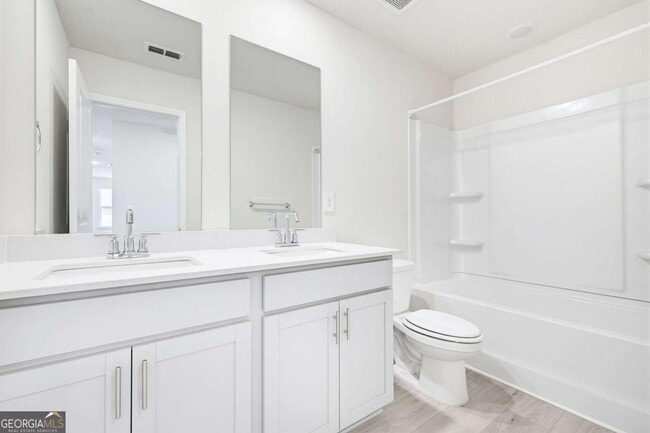 Building Photo - 7768 Richmond Trl