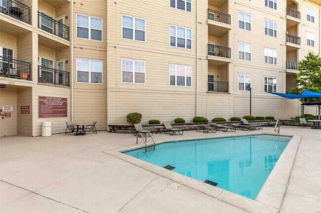 Building Photo - 1270 Strassner Dr