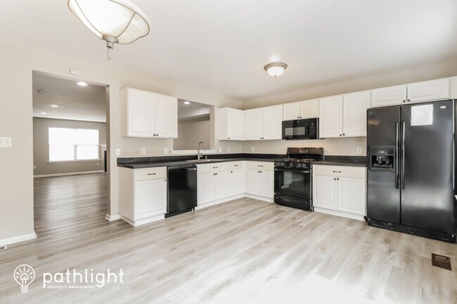 Building Photo - 95 Hunt Club Dr, Collegeville, PA, 19426