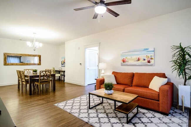 Building Photo - Outer Banks 2 Bd Apartment