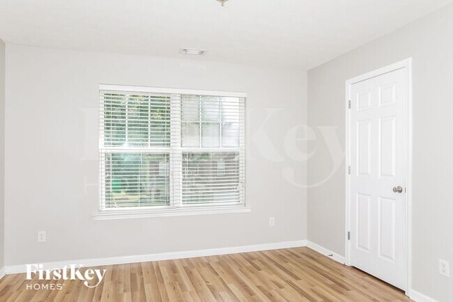 Building Photo - 4673 Beau Point Ct SW