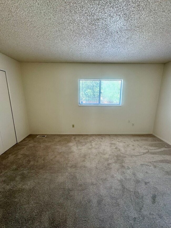 Building Photo - 4710 N Carefree Cir