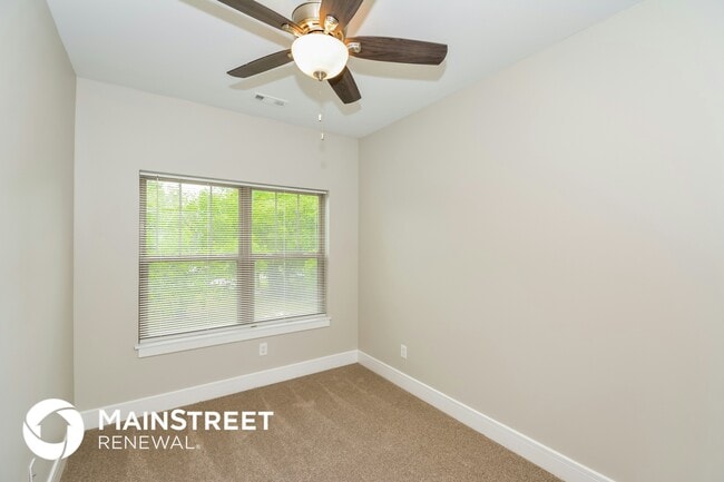 Building Photo - 124 Hartsville Ct