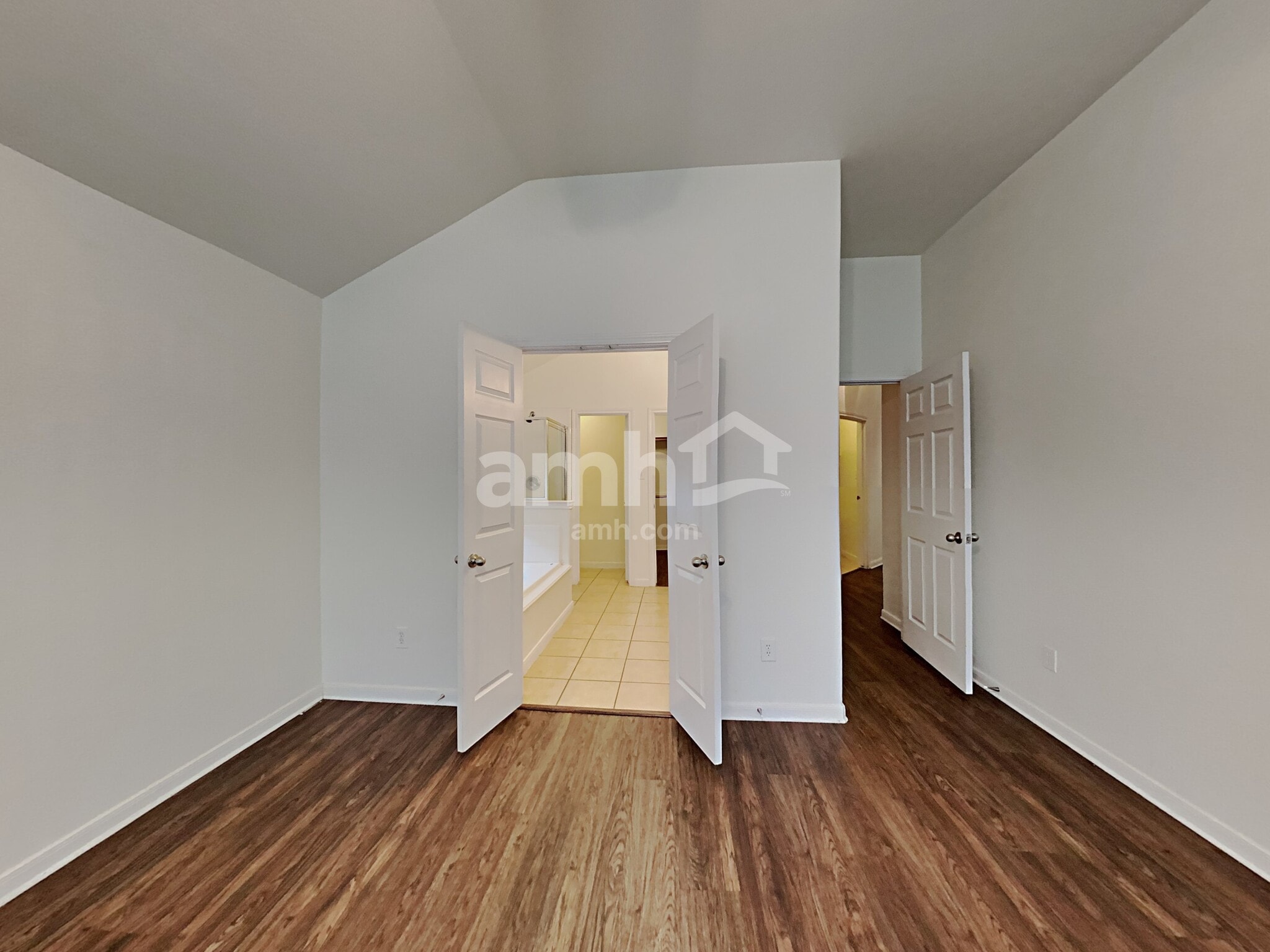 Building Photo - 11922 Elizabeth Ct