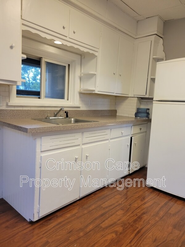 Building Photo - 459 Blackman St