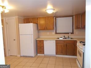Building Photo - 4788 Wyndam Dr