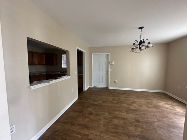 Building Photo - 5565 Banyan Trace Dr