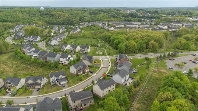 Building Photo - 207 Eddie Lewis Dr