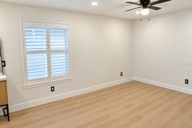 Building Photo - 2805 Northcote Dr