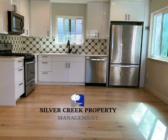 Building Photo - Charming Renovated 2BR with Yard in the Heart of Pleasanton