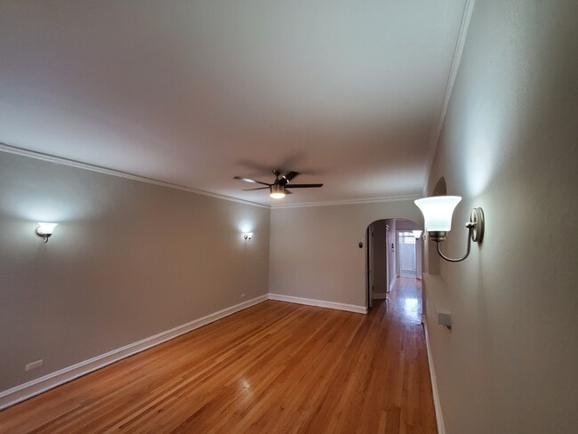 Building Photo - 5428-5430 N Kimball