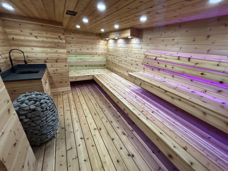 Building Photo - 1008 Lambeth Dr