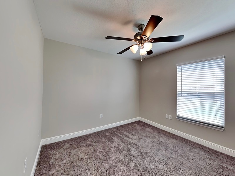 Building Photo - 1333 Salisbury Dr