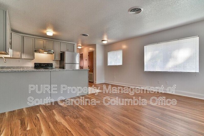 Building Photo - 1304 Suber St