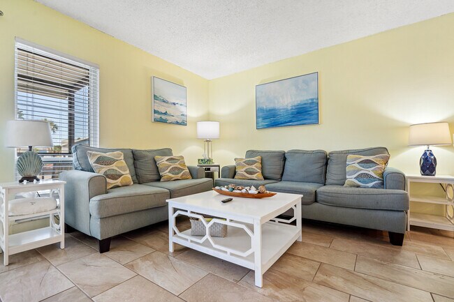 Building Photo - 230 Medallion Blvd