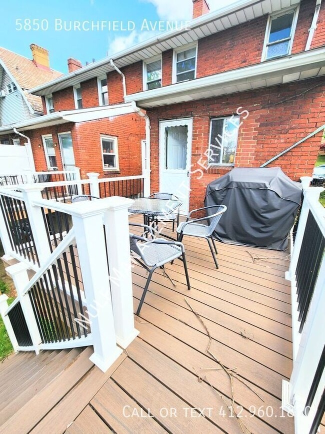 Building Photo - 5850 Burchfield Ave