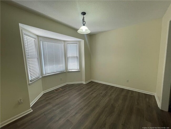 Building Photo - 2059 Trexler Ct