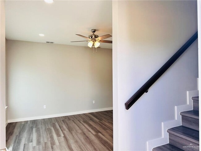 Building Photo - 16 San Andres