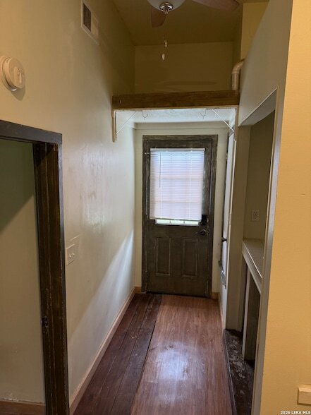 Building Photo - 4601 Bundyhill Dr