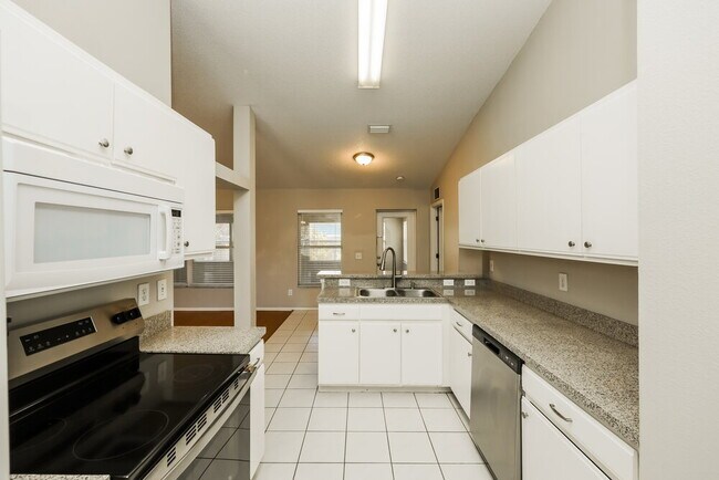 Building Photo - 11804 Dunster Ln