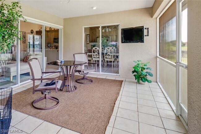 Building Photo - 2330 45th Ave NE