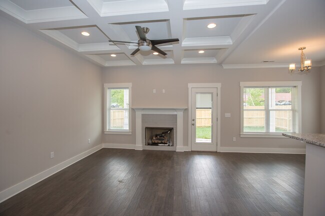 Building Photo - 6190 Tuscany Pl
