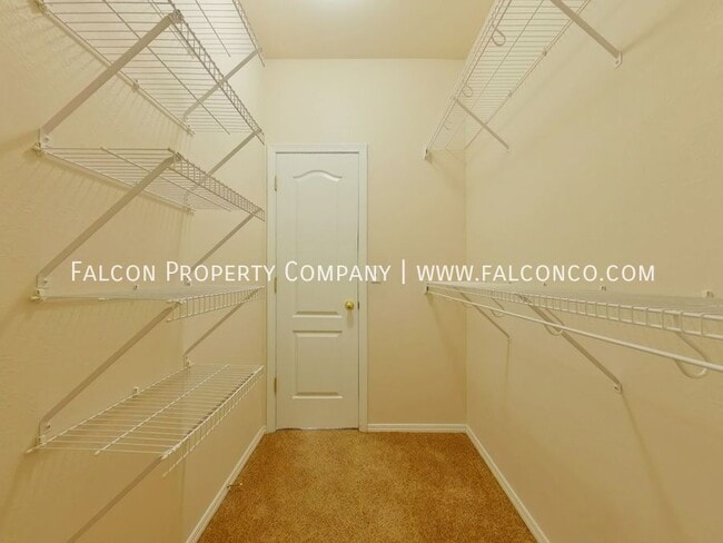 Building Photo - 3260 Waverly Ln