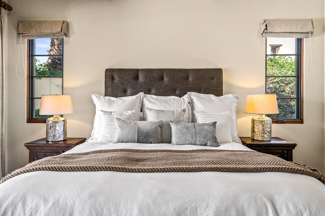 Building Photo - 43 Mount San Jacinto Cir