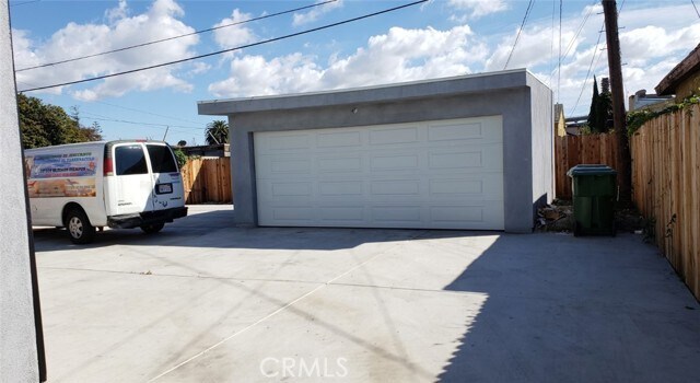 Building Photo - 220 W 112th St