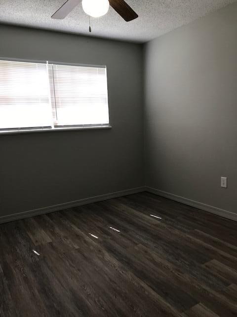 Building Photo - 5825 Reinke Dr