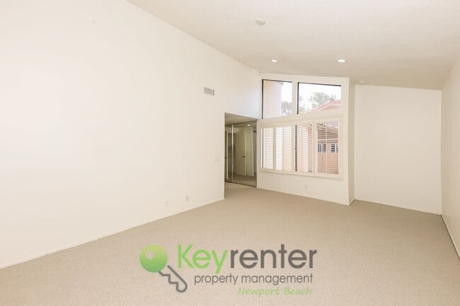 Building Photo - SOPHISTICATED FAMILY SANCTUARY IN COVETED ...