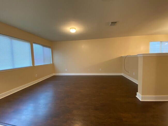 Building Photo - Great home in Sienna Plantation