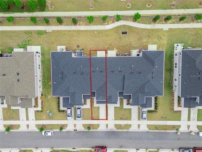 Building Photo - 697 Stoney Pointe Cir