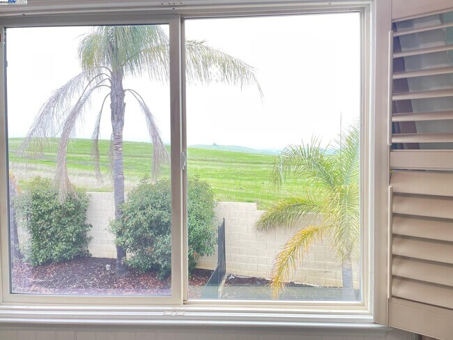 Building Photo - 2894 Lenzie Ct