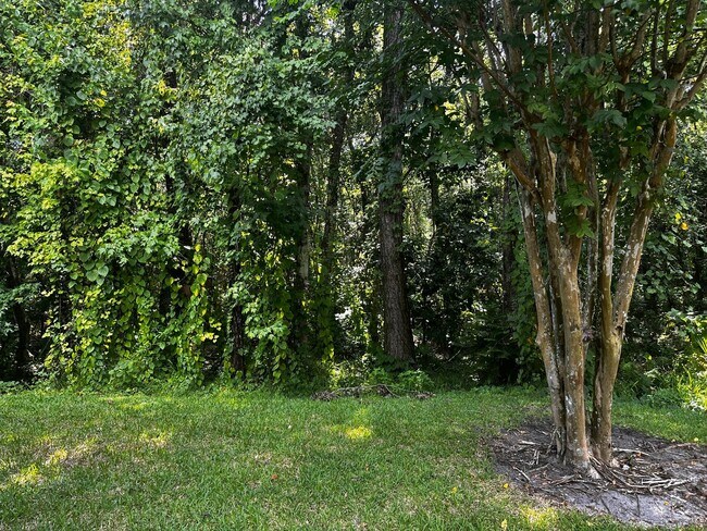 Building Photo - RIVER RUN COACH HOMES CONDO - 3BR/2BA - NE...
