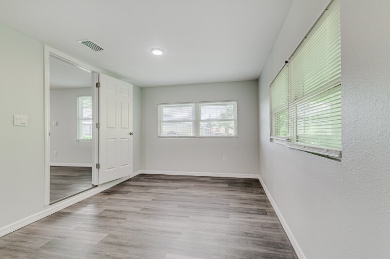 Building Photo - 2222 Peachtree St