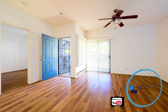 Building Photo - Glen Cove 2 bedroom condo