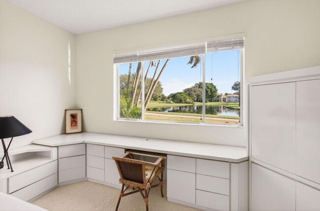 Building Photo - 2512 Coco Plum Blvd