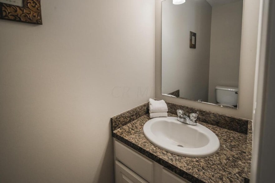 Half Bath - 6014 Turnwood Dr