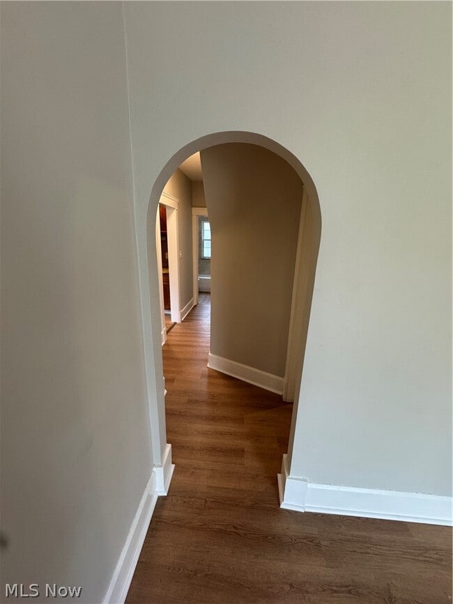 Building Photo - 3327 Bradford Rd